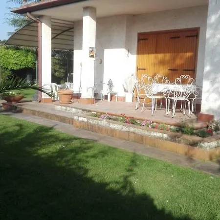 La Casa Di Angelo E Gladys Bella Farnia