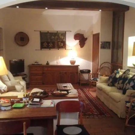 La Casa Di Angelo E Gladys فيلة