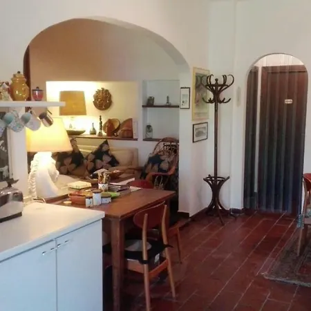 La Casa Di Angelo E Gladys فيلة *