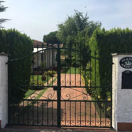Villa La Casa Di Angelo E Gladys